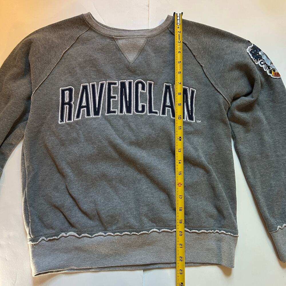 Wizarding World of Harry Potter Ravenclaw Sweatshirt Adult Small - Picture 8 of 9